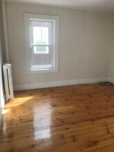 25 R Saunders St, Unit 25R in North Andover, MA - Building Photo - Building Photo