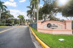 1008 Belmont Ln in North Lauderdale, FL - Building Photo