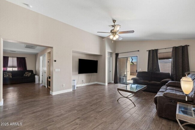 30100 N Sunray Dr in Queen Creek, AZ - Building Photo - Building Photo