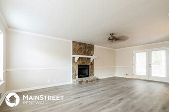 2149 Logan Dr in Jonesboro, GA - Building Photo - Building Photo