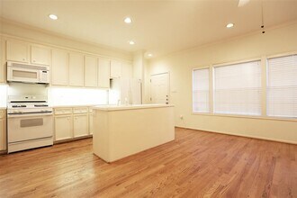 4219 University Blvd-Unit -A in Houston, TX - Building Photo - Building Photo