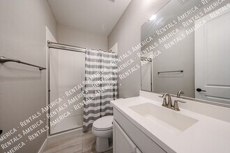 1726 W Jeanine Dr in Tempe, AZ - Building Photo - Building Photo
