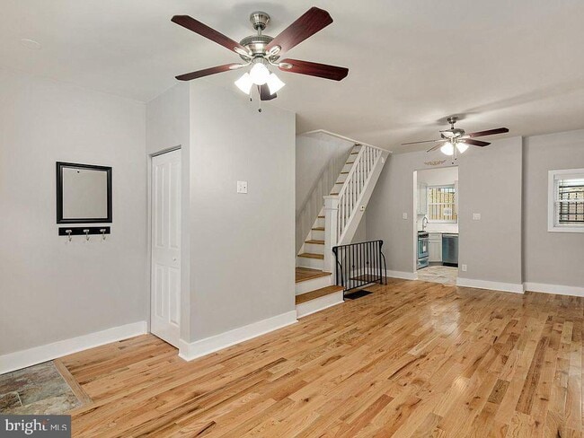 2527 S Marshall St in Philadelphia, PA - Building Photo - Building Photo
