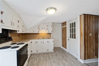 19 Park St in Pulaski, NY - Building Photo - Building Photo