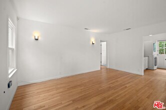 10944 Aletta Ave in Culver City, CA - Building Photo - Building Photo