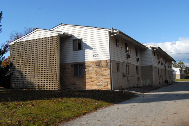 Carlton House Apartments in Millville, NJ - Building Photo - Building Photo