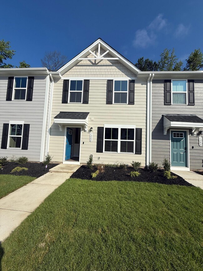 property at 1244 Canterbury Rdg Rd