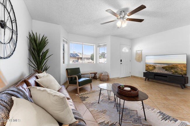 6109 W Marconi Ave in Glendale, AZ - Building Photo - Building Photo