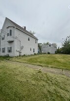 1421 Long Ave, Unit 1421 Long Ave Dw in Lorain, OH - Building Photo