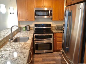 2525 Date St in Honolulu, HI - Foto de edificio - Building Photo