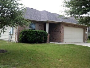 174 Barn Owl Loop in Leander, TX - Building Photo - Building Photo