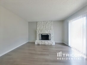 1678 Maywood Dr in Marysville, CA - Building Photo - Building Photo