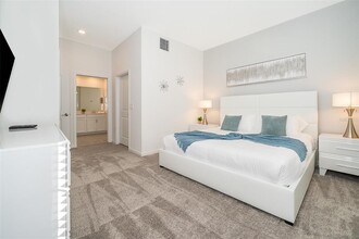 8889 Cabot Cliffs Dr in Davenport, FL - Building Photo - Building Photo