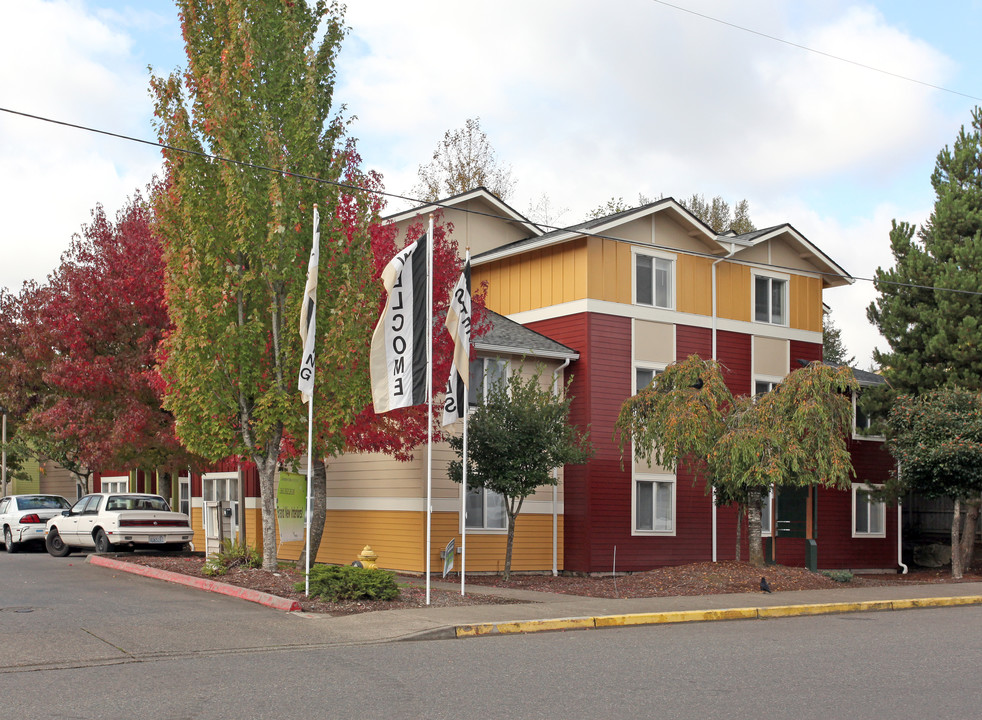 Evergreen Vista Apartments in Olympia, WA - Building Photo