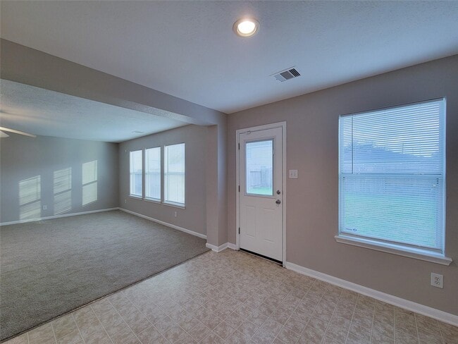 20759 Cypress Crescent Ln