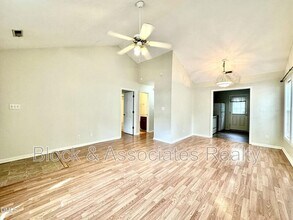420 Wall St in Wendell, NC - Building Photo - Building Photo