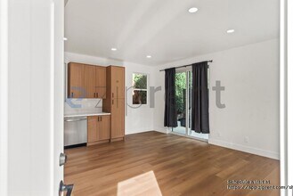 3829 Buell St in Oakland, CA - Building Photo - Building Photo