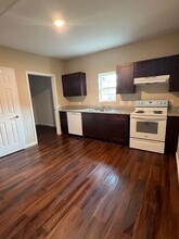 937 13th St in Port Arthur, TX - Building Photo - Building Photo