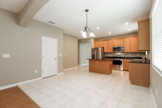 75 Fairmont Dr in Spring Hill, FL - Building Photo - Building Photo