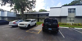 2517 S 17th St in Fort Pierce, FL - Building Photo