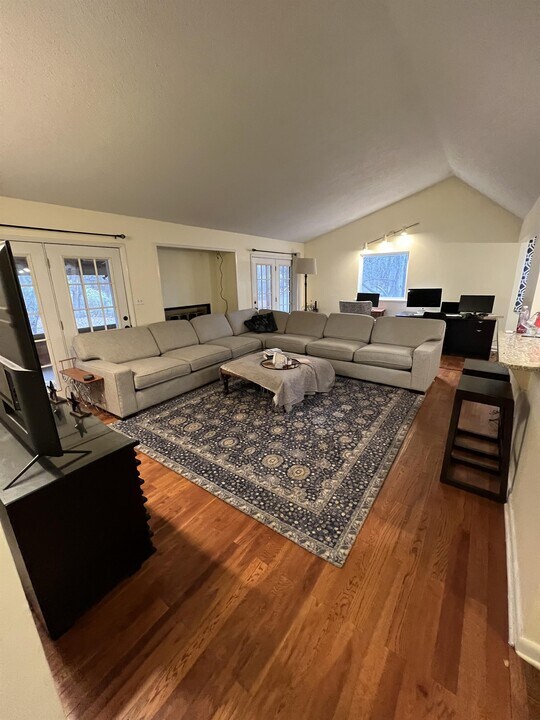 1837 W Ora Dr in Fayetteville, AR - Building Photo