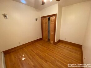 97 Myrtle St, Unit 1 in Boston, MA - Building Photo - Building Photo