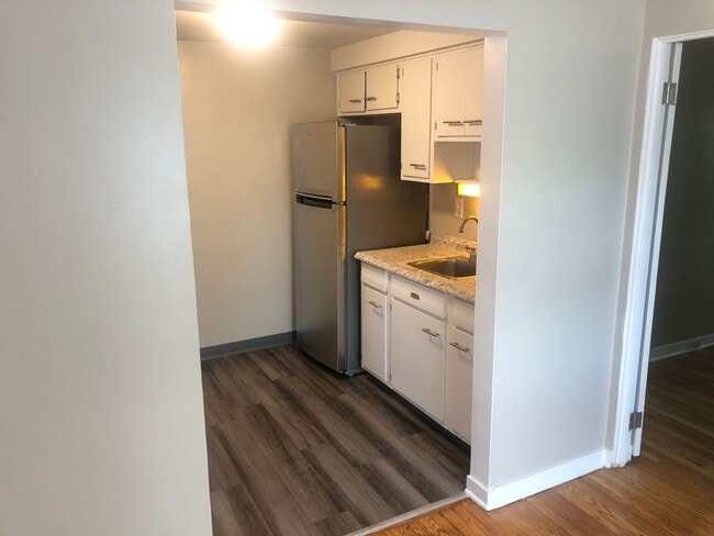 6447 Library Rd in South Park, PA - Building Photo - Building Photo