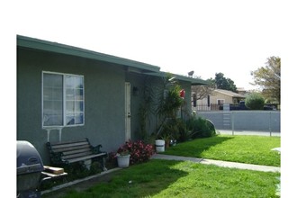 6916 Emil Ave in Bell Gardens, CA - Building Photo - Building Photo