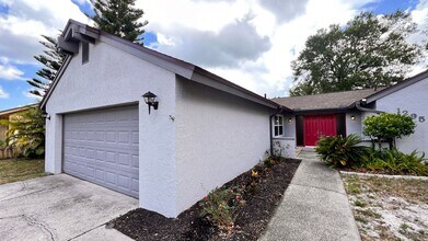 1295 Madelena Ave in Winter Springs, FL - Building Photo - Building Photo