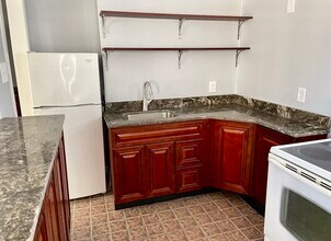 427 Eleanor Ave, Unit #2 in San Antonio, TX - Building Photo - Building Photo