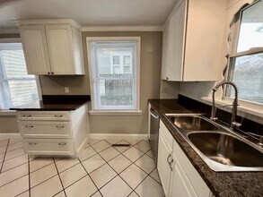 910 Court St in St. Joseph, MI - Building Photo - Building Photo