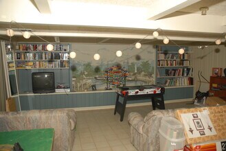 3000 W 82nd St in Minneapolis, MN - Building Photo - Building Photo