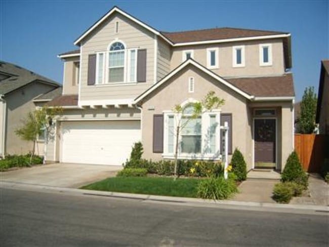 property at 4020 W Fig Tree Ln