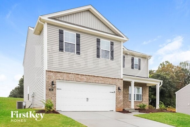 174 Lisa Ln in Winston-Salem, NC - Building Photo - Building Photo