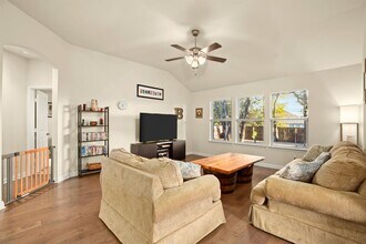 2312 Maxwell Dr in Leander, TX - Building Photo - Building Photo