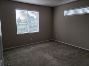 741 Rossmore St in Eugene, OR - Building Photo - Building Photo