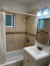 1047 Lincoln in Santa Monica, CA - Building Photo - Building Photo