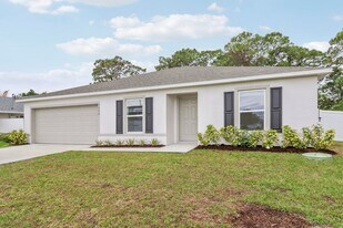3226 SW Nutley St in Port St. Lucie, FL - Building Photo