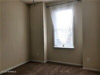 136 Waterstone Ln photo'