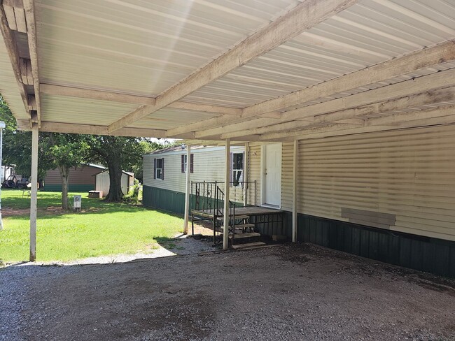21186 SE 29th St in Harrah, OK - Building Photo - Building Photo
