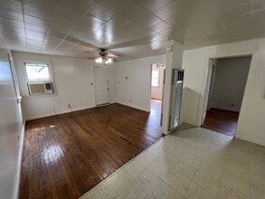 223-223.5-2235 E Home St in Junction City, KS - Building Photo - Building Photo