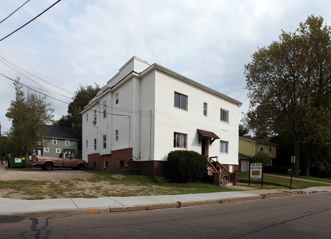 503 Dayton St in Akron, OH - Building Photo - Building Photo