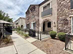 4769 E Thunderheart Trail in Gilbert, AZ - Building Photo - Building Photo
