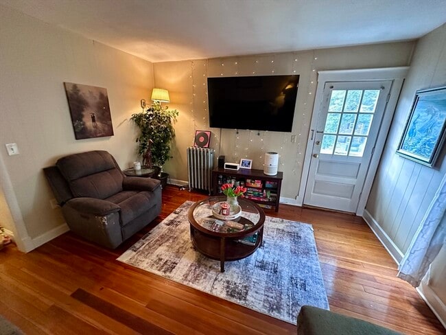 property at 39 Davis Ave