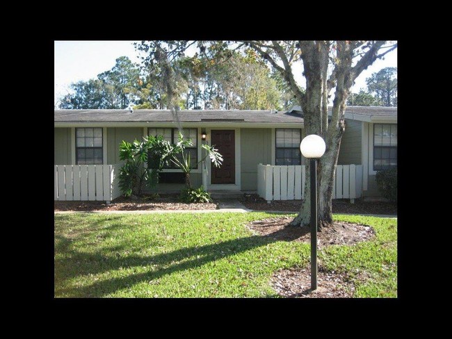 Wingwood Apartments in Orlando, FL - Foto de edificio - Building Photo