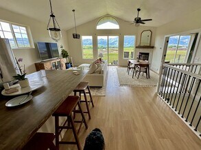 151 850 W in Hyrum, UT - Building Photo - Building Photo