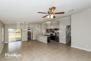 1763 Elmhurst Cir SE in Palm Bay, FL - Foto de edificio - Building Photo