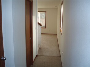 1402 7th Ave SE in Puyallup, WA - Building Photo - Building Photo