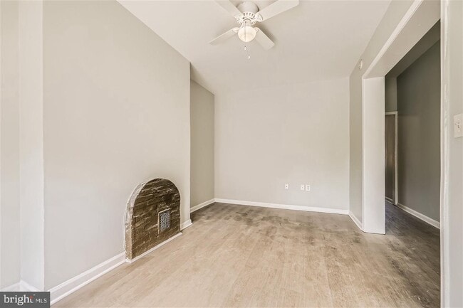 2108 Hollins St photo'