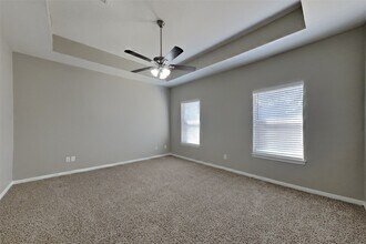 121 Warbonnet Dr in Conroe, TX - Building Photo - Building Photo